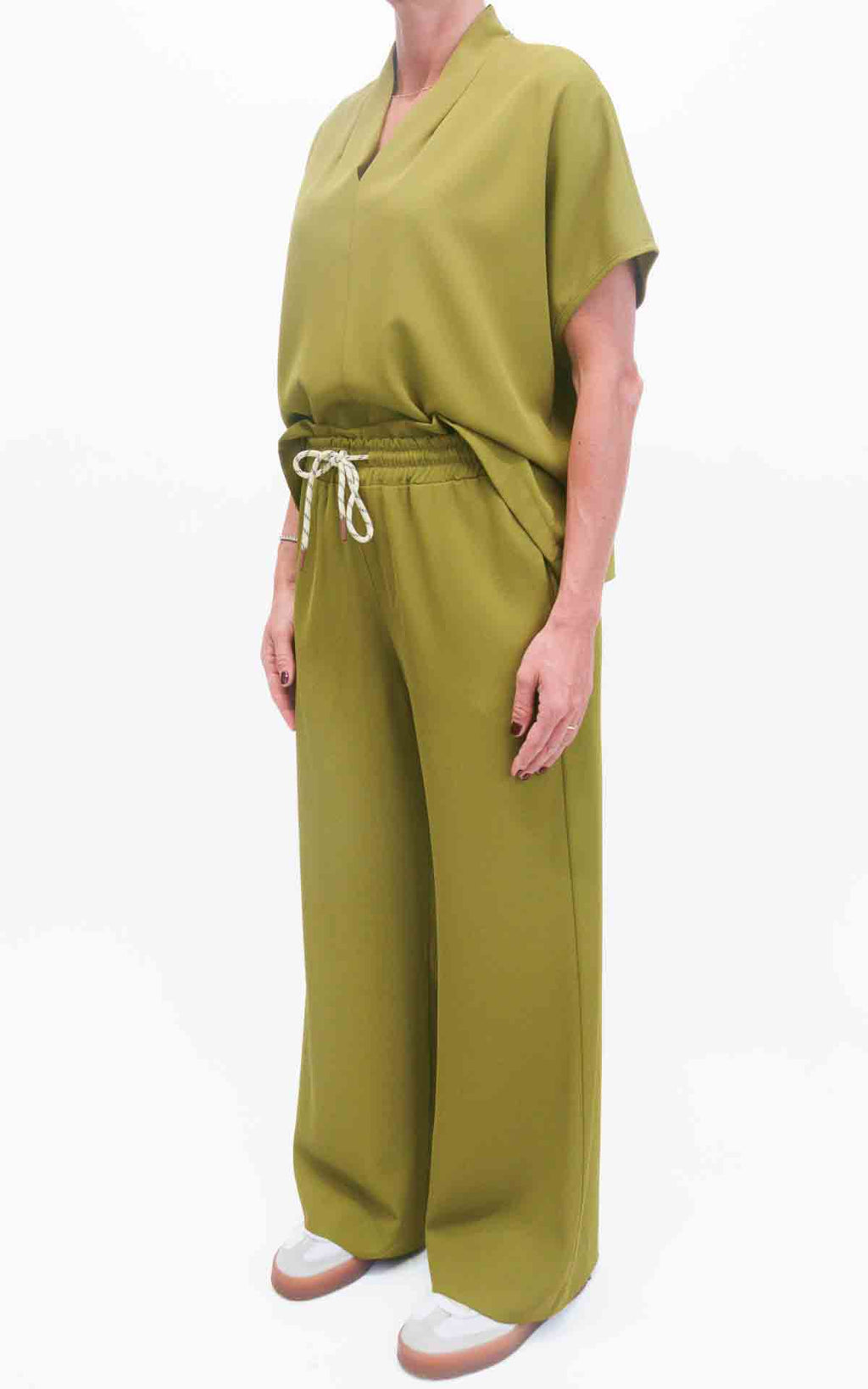OFF-ON - Completo fluido - Verde olio