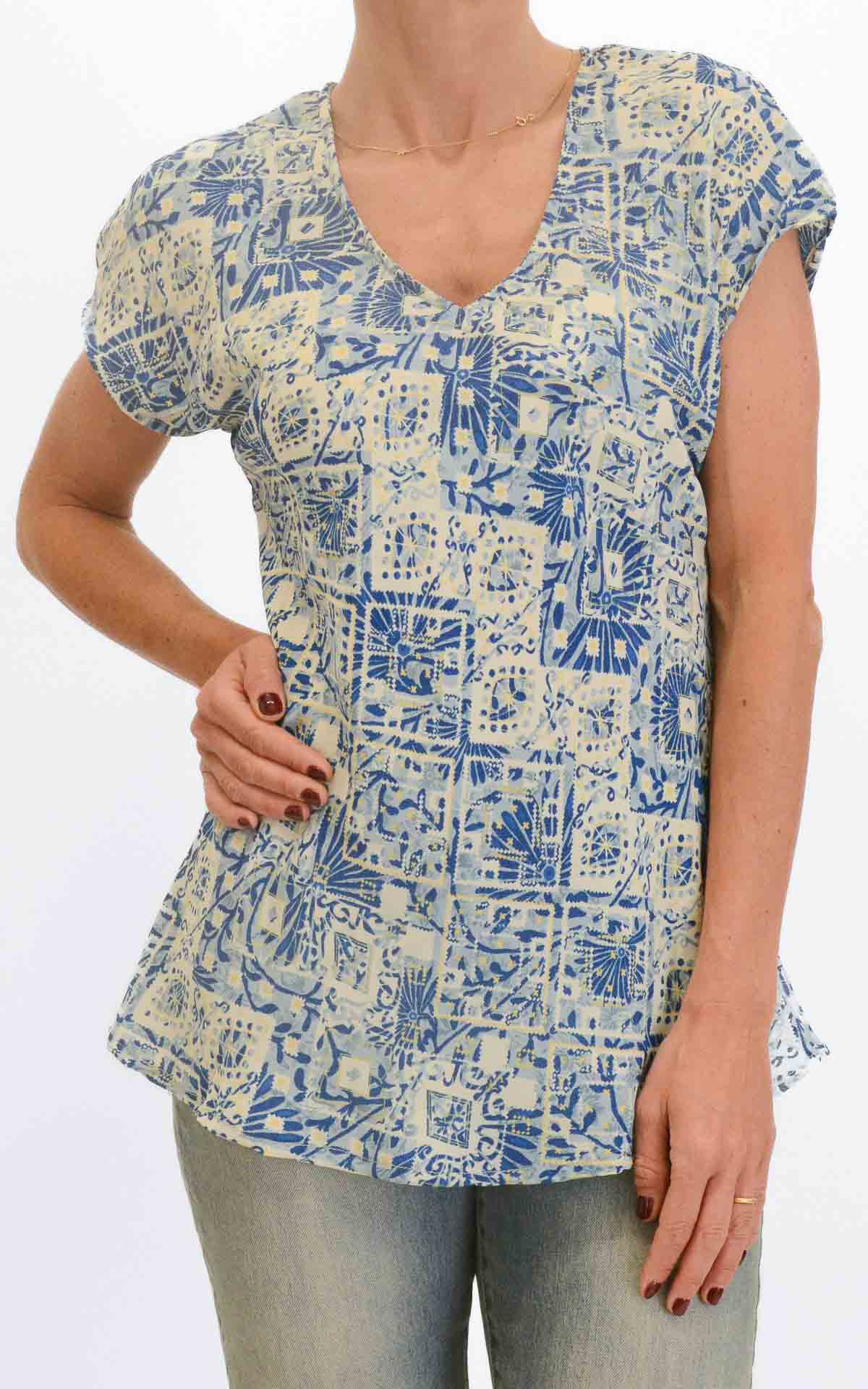 AYFËE - Blusa scollo a V fantasia - Azzurro/Panna