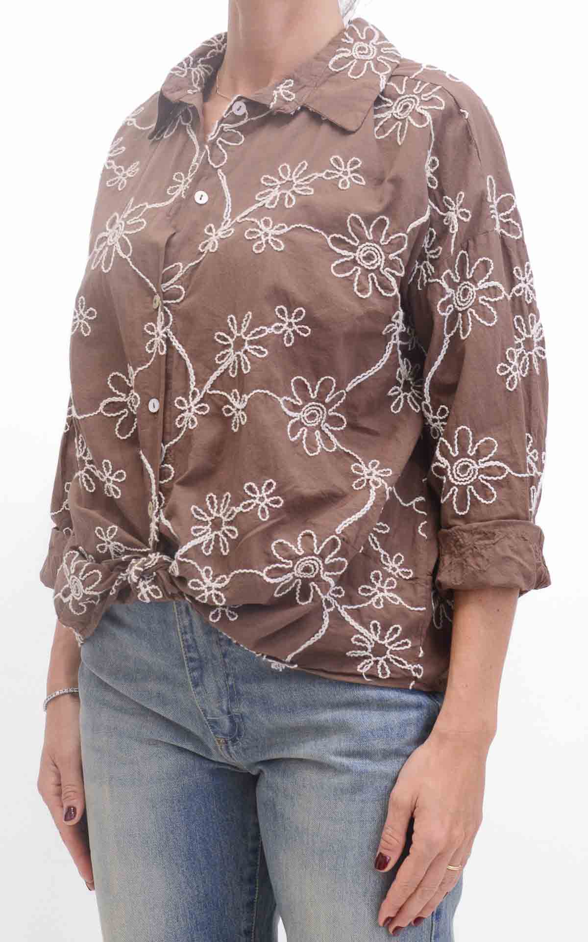 OFF-ON - Camicia con fiori ricamati - Cioccolato