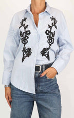 Eco - Camicia riga con ricamo - Celeste