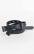 Off-on - Cintura sottile in pelle con fiocco - Nero