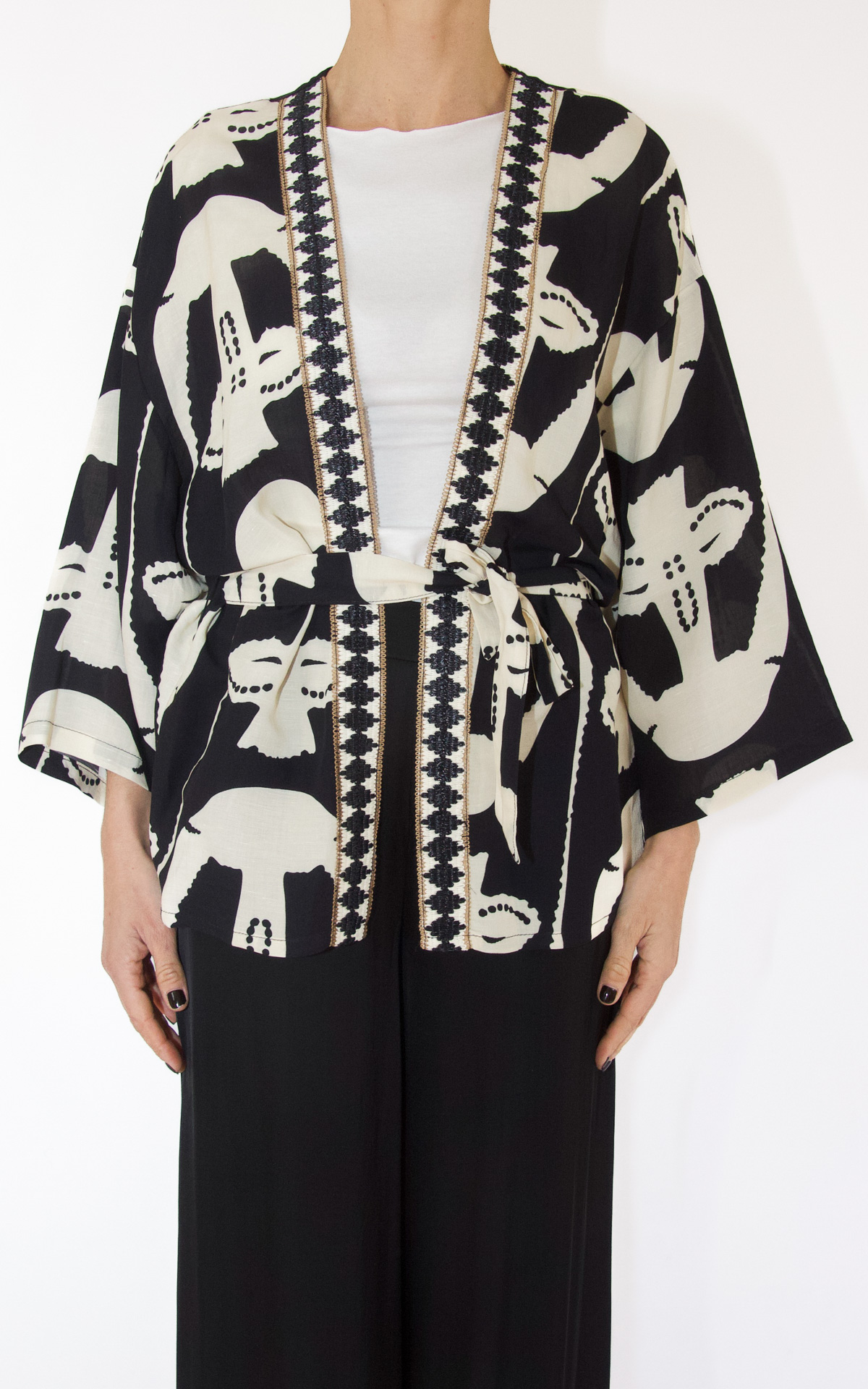 Pietronilla &#8211; kimono manica 3/4 &#8211; bianco/nero