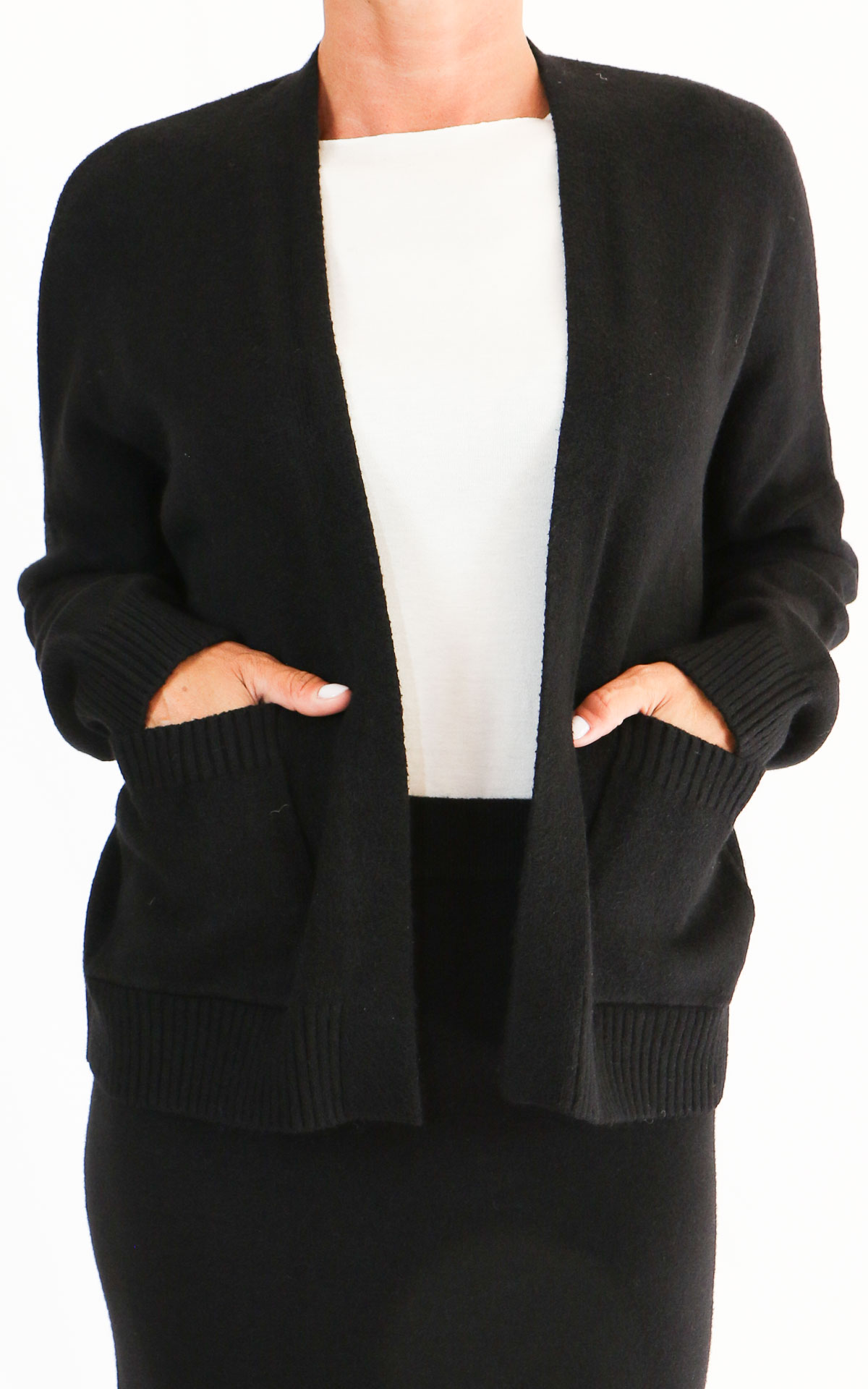 INITIAL - Cardigan corto - NERO