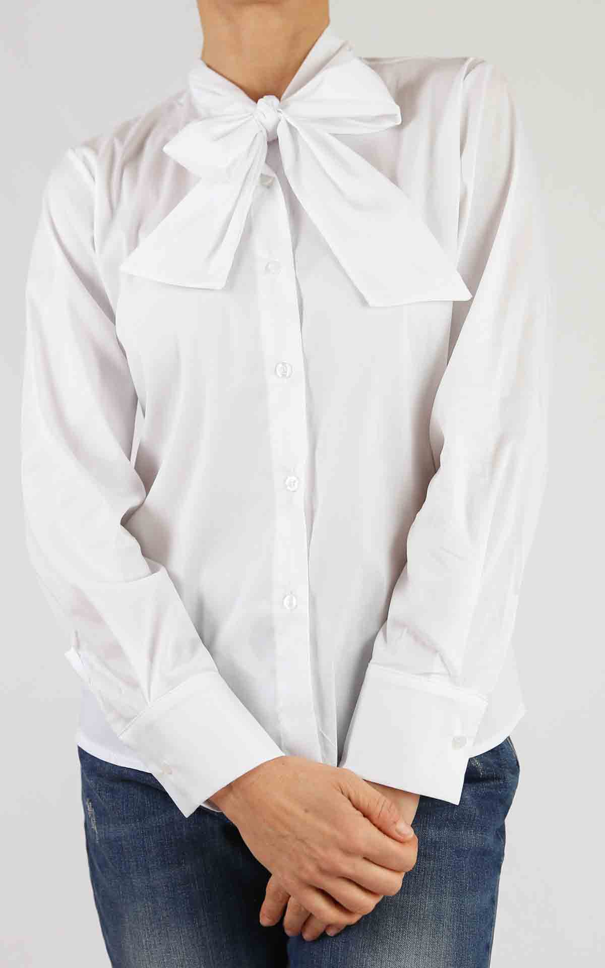 SUSYMIX - Camicia slim con fiocco - BIANCO