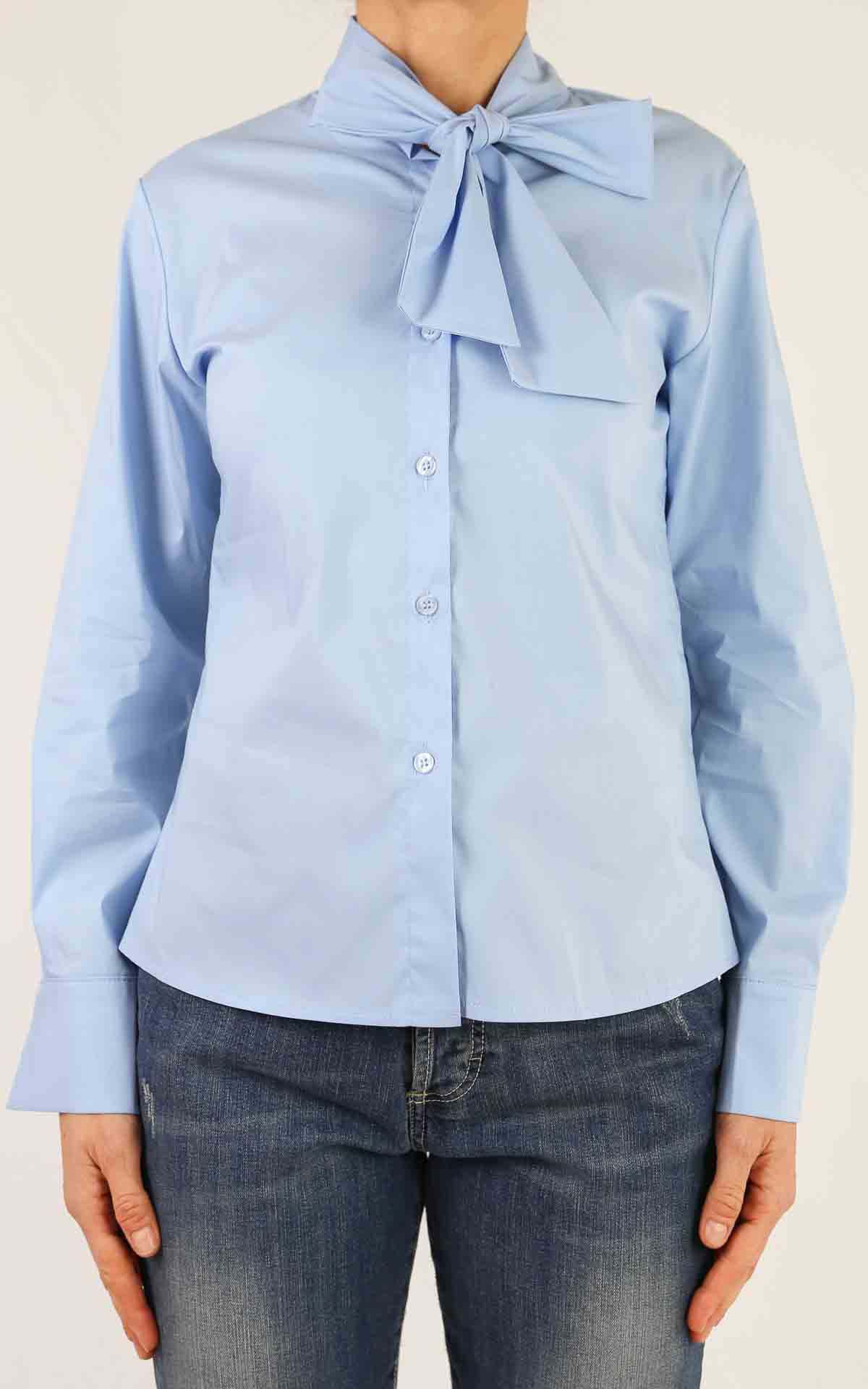 SUSYMIX - Camicia slim con fiocco - CELESTE