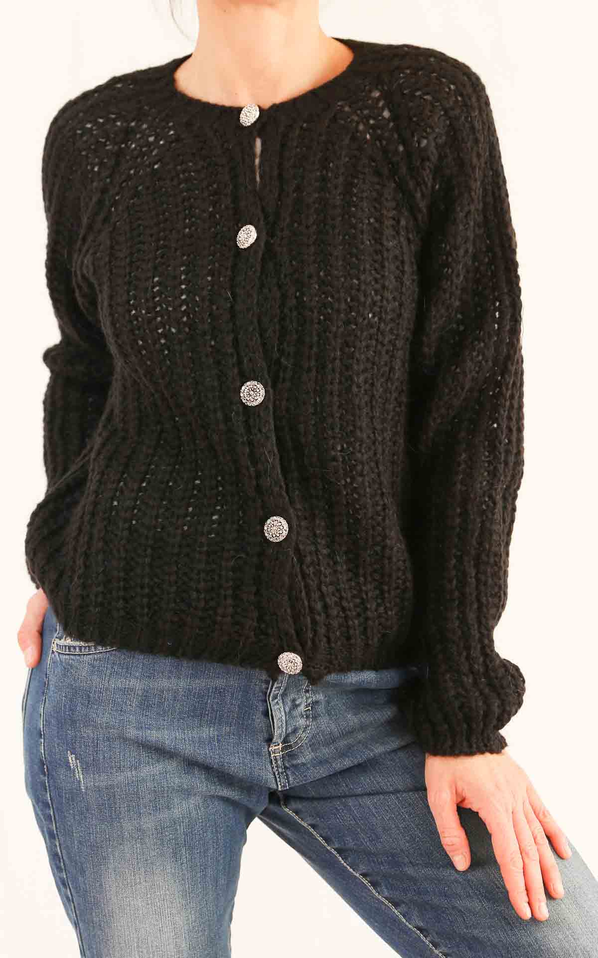 OFF-ON - Cardigan maglia inglese e bottone decorato - NERO