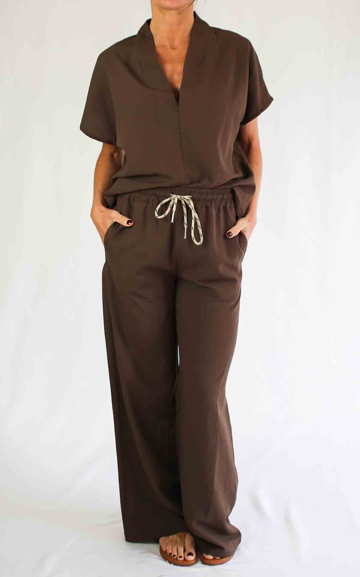 OFF-ON – Completo blusa scollo V – MORO