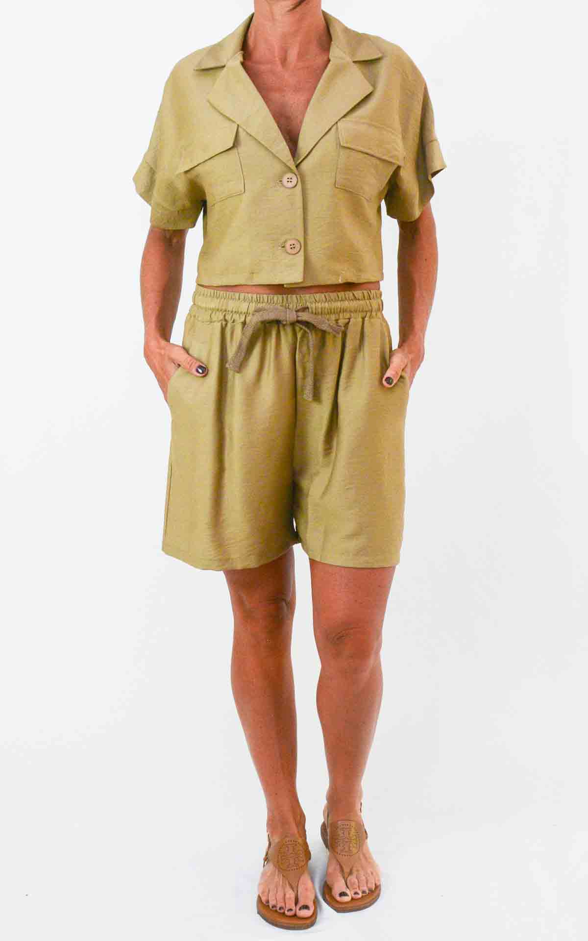 SUSYMIX - Completo con shorts - CAMEL