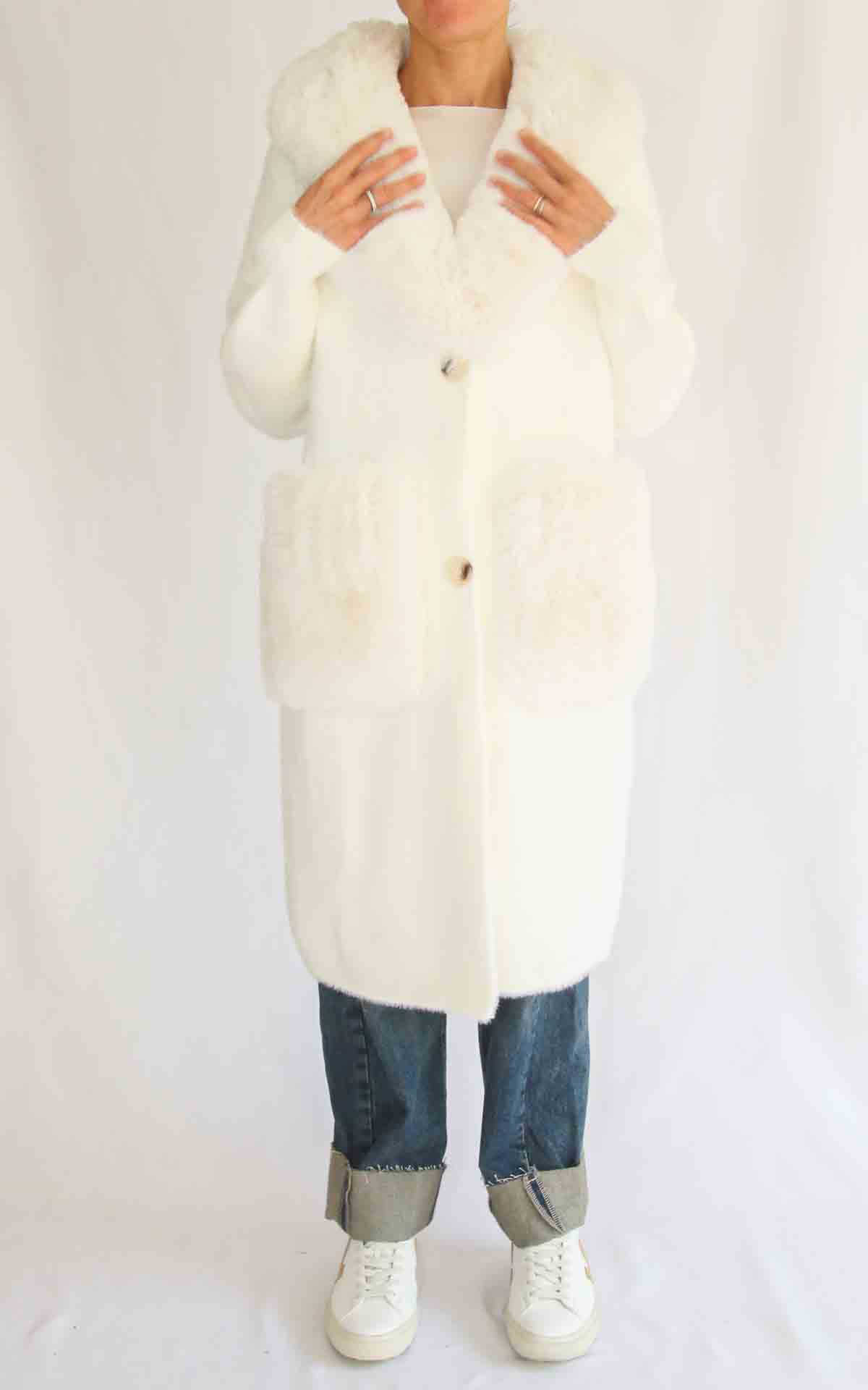 AYFËE - Pelliccia maglia lunga con tasche - IVORY