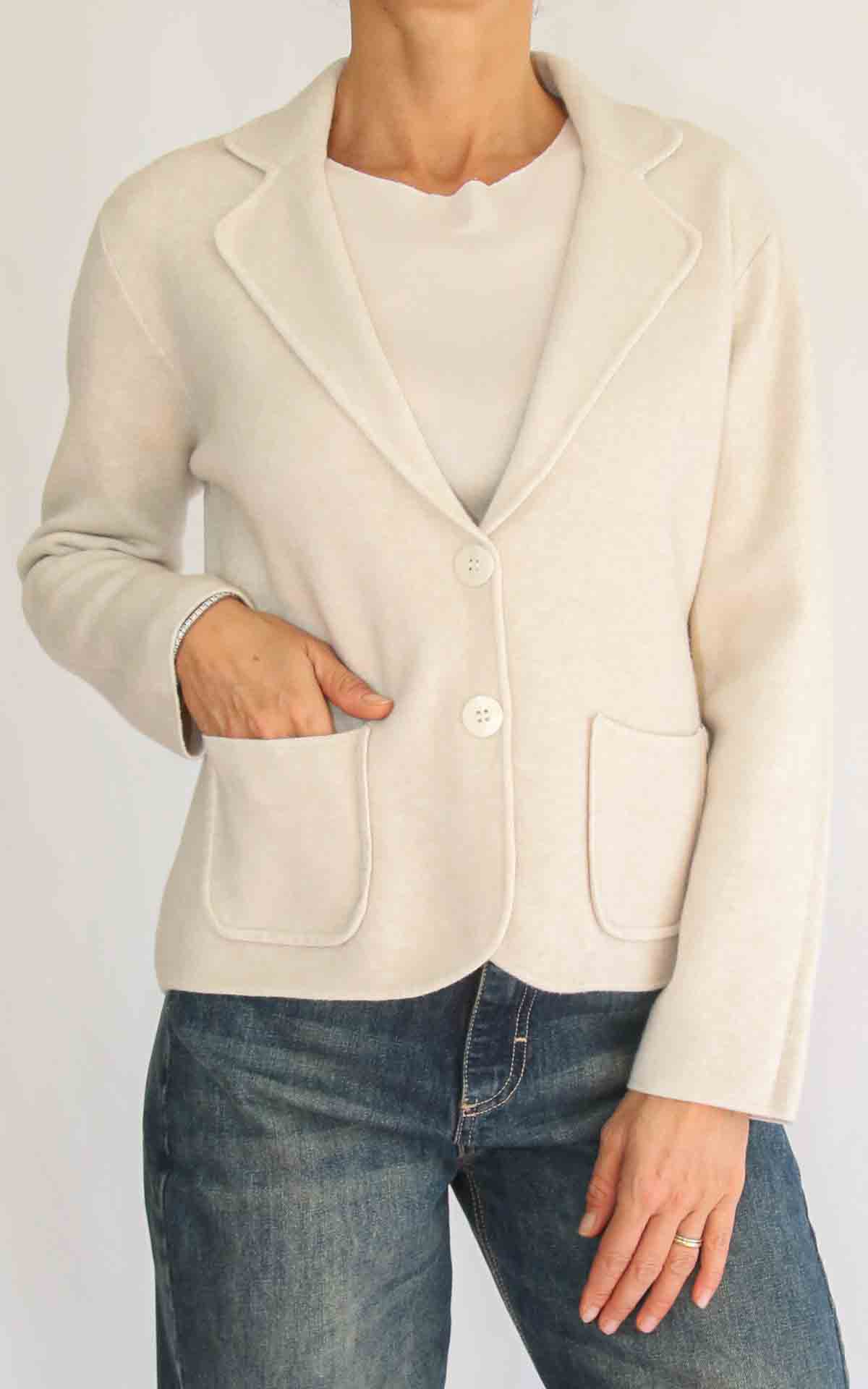 INITIAL – Giacca con tasche – PANNA