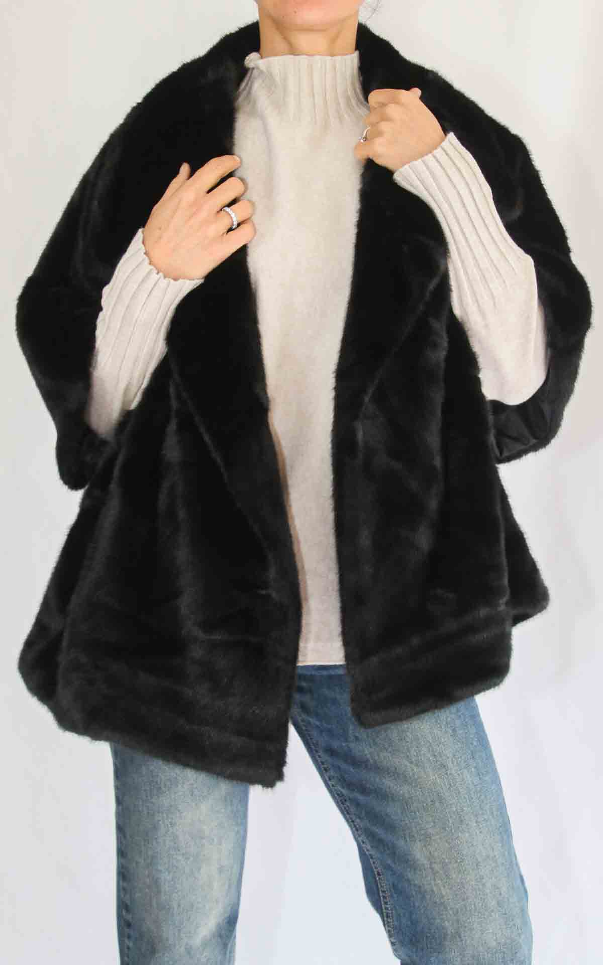 AYFEE - Mantella fake fur - NERO