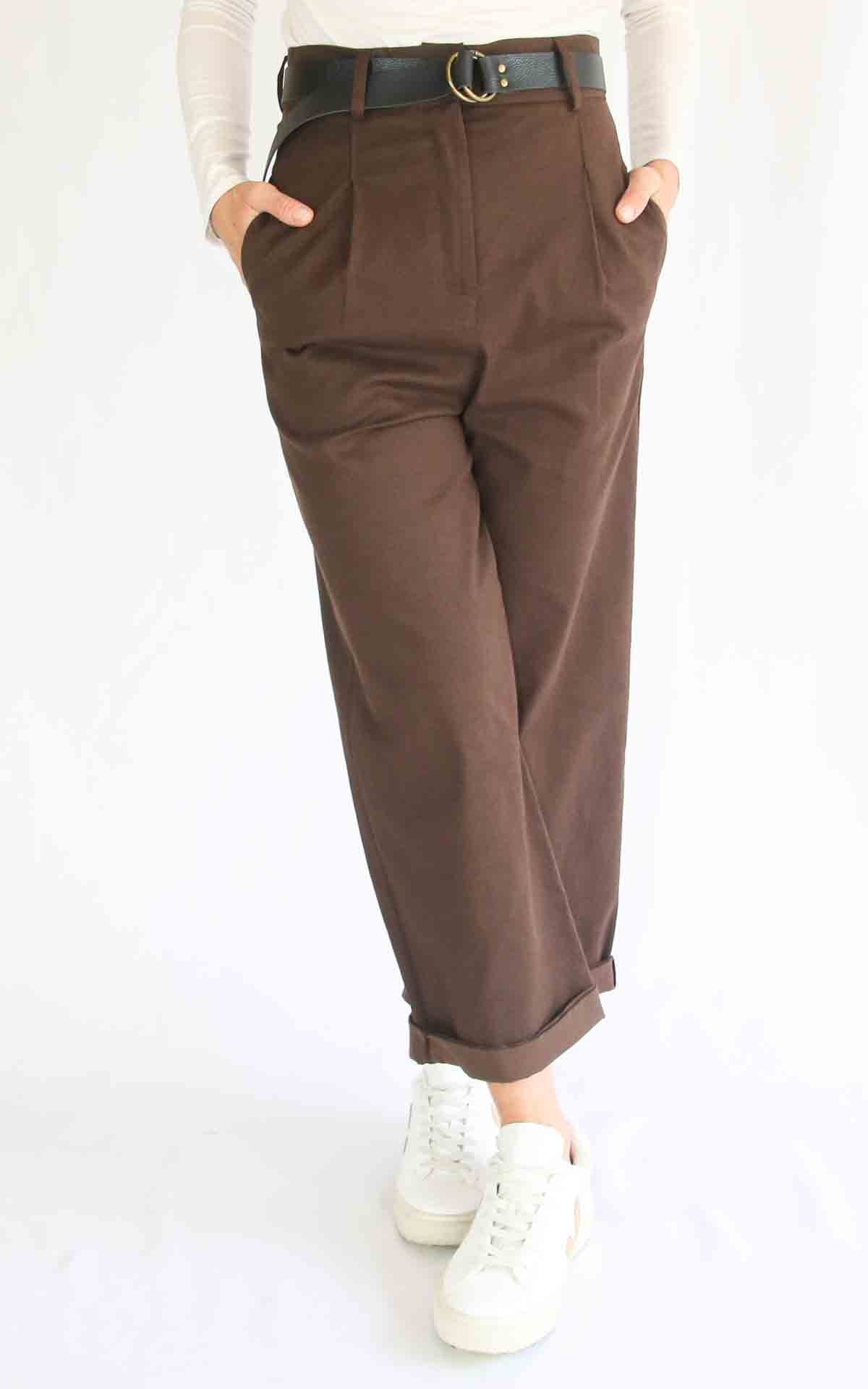 SUSYMIX – Pantalone con cintura – MORO
