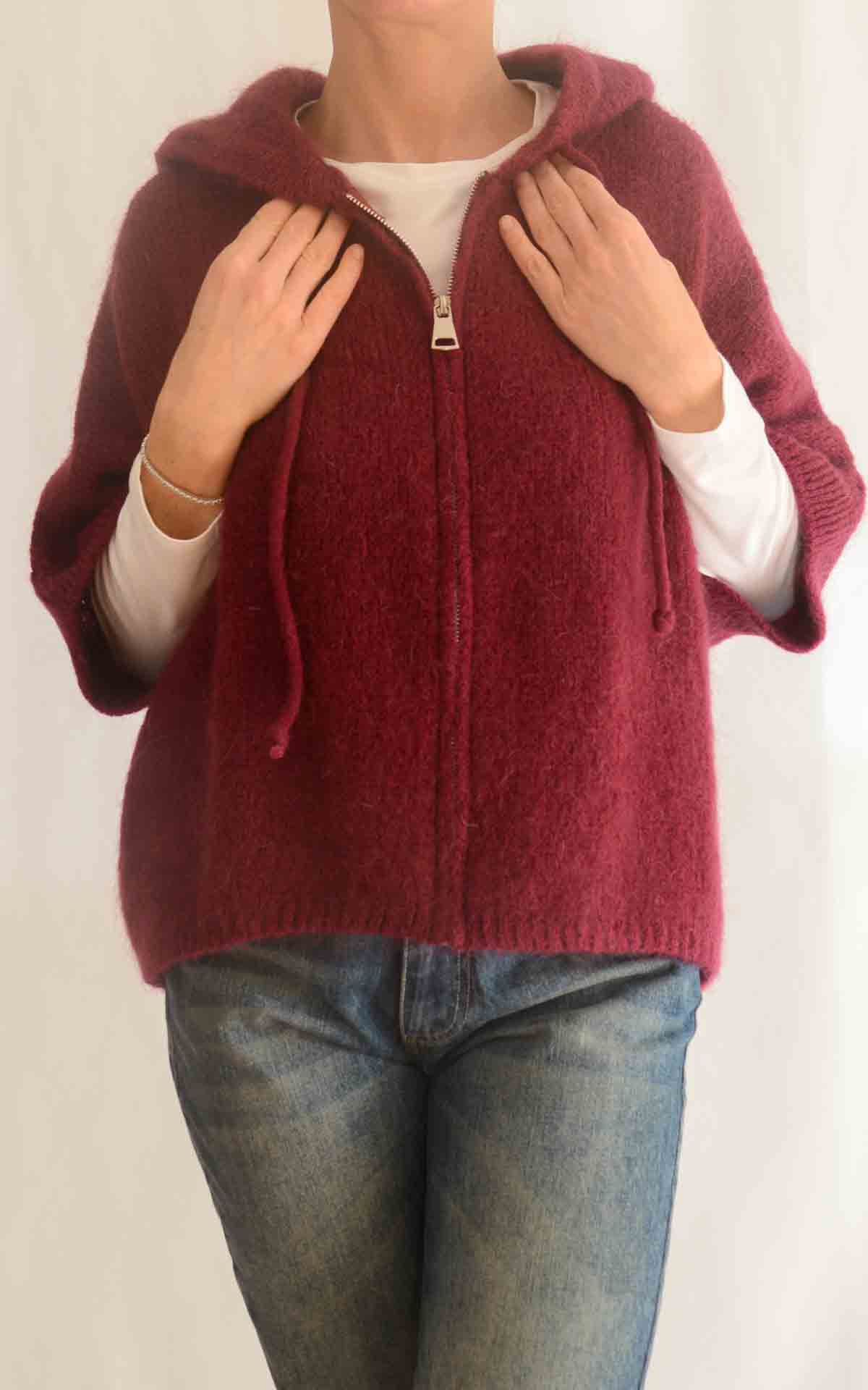 OFF-ON – Gilet con cappuccio – VINO