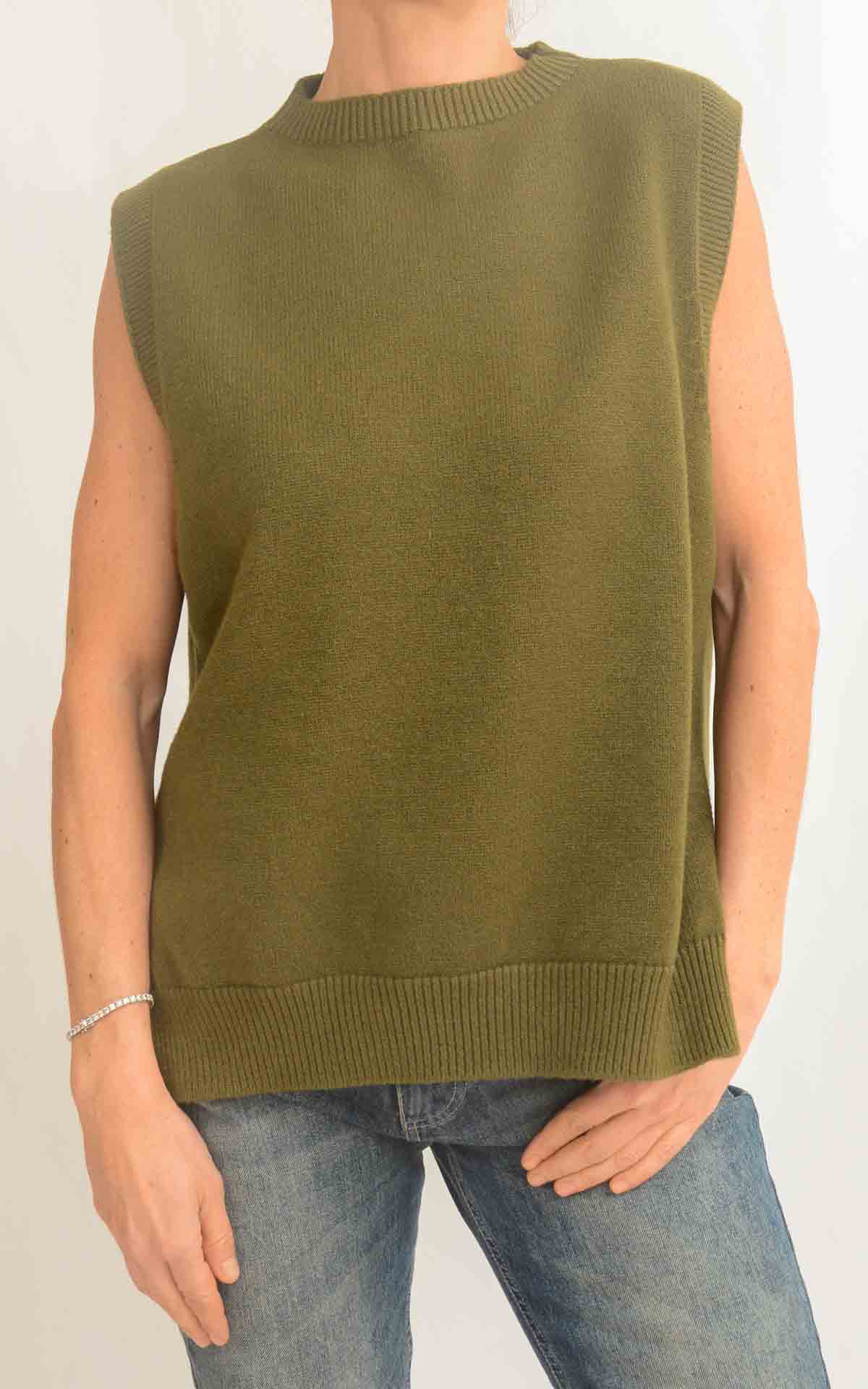 INITIAL – Gilet rasato over – VERDE