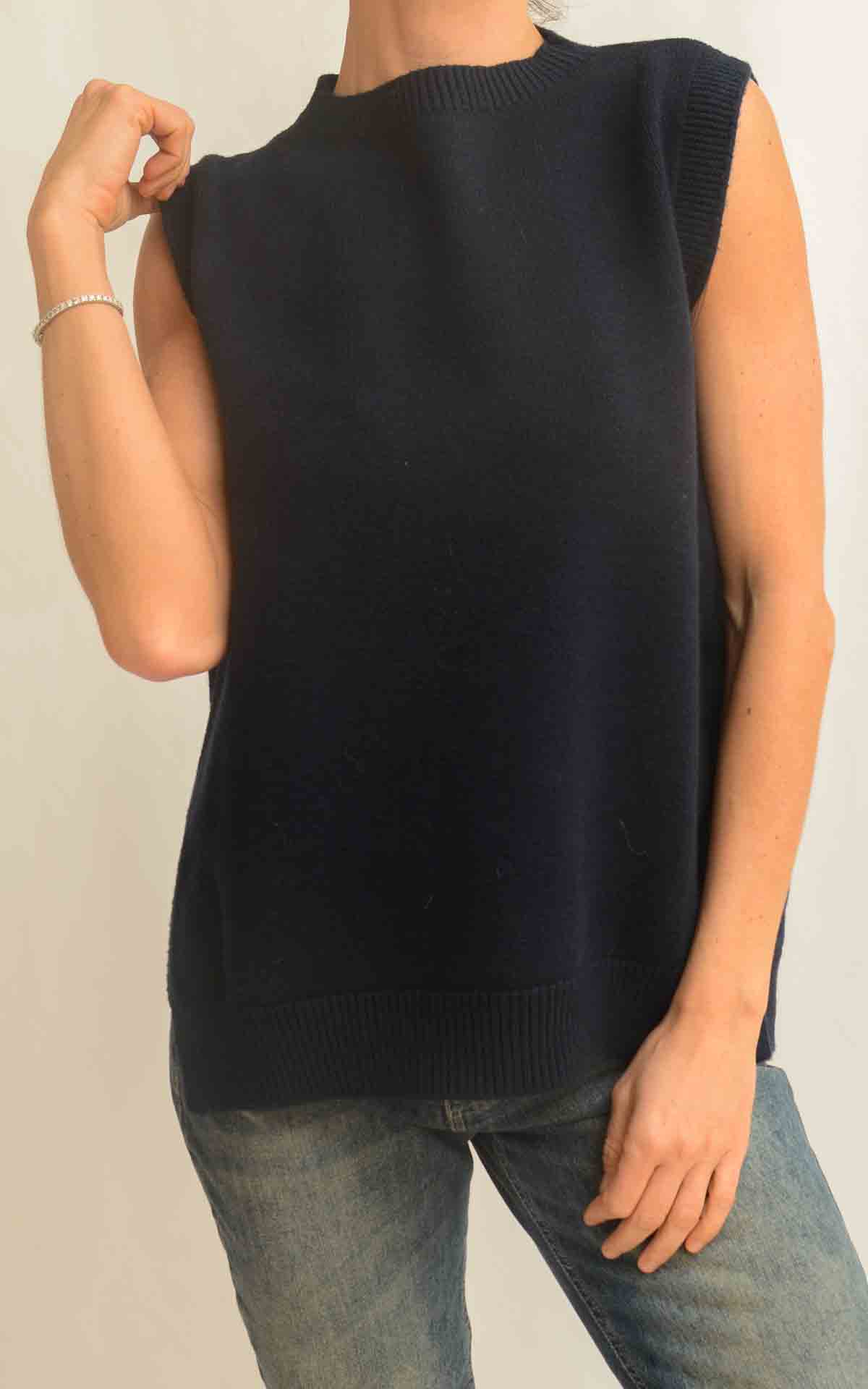 INITIAL – Gilet rasato over – BLU