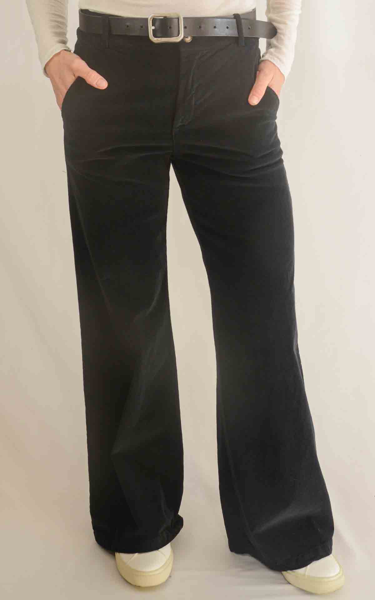 OFF-ON - Pantalone palazzo BETTY velluto millerighe - NERO