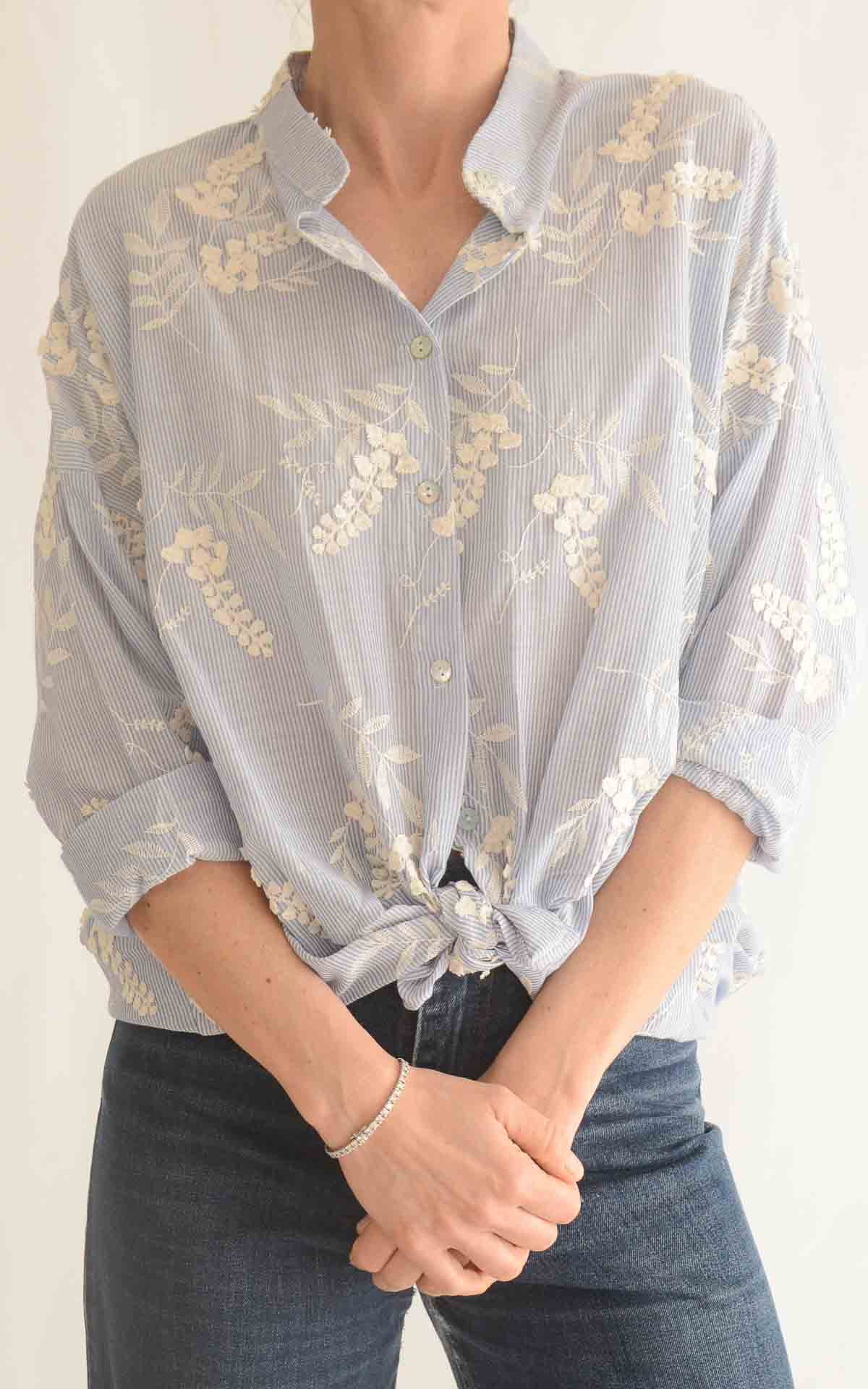 SUSYMIX – Camicia ricamata – CELESTE