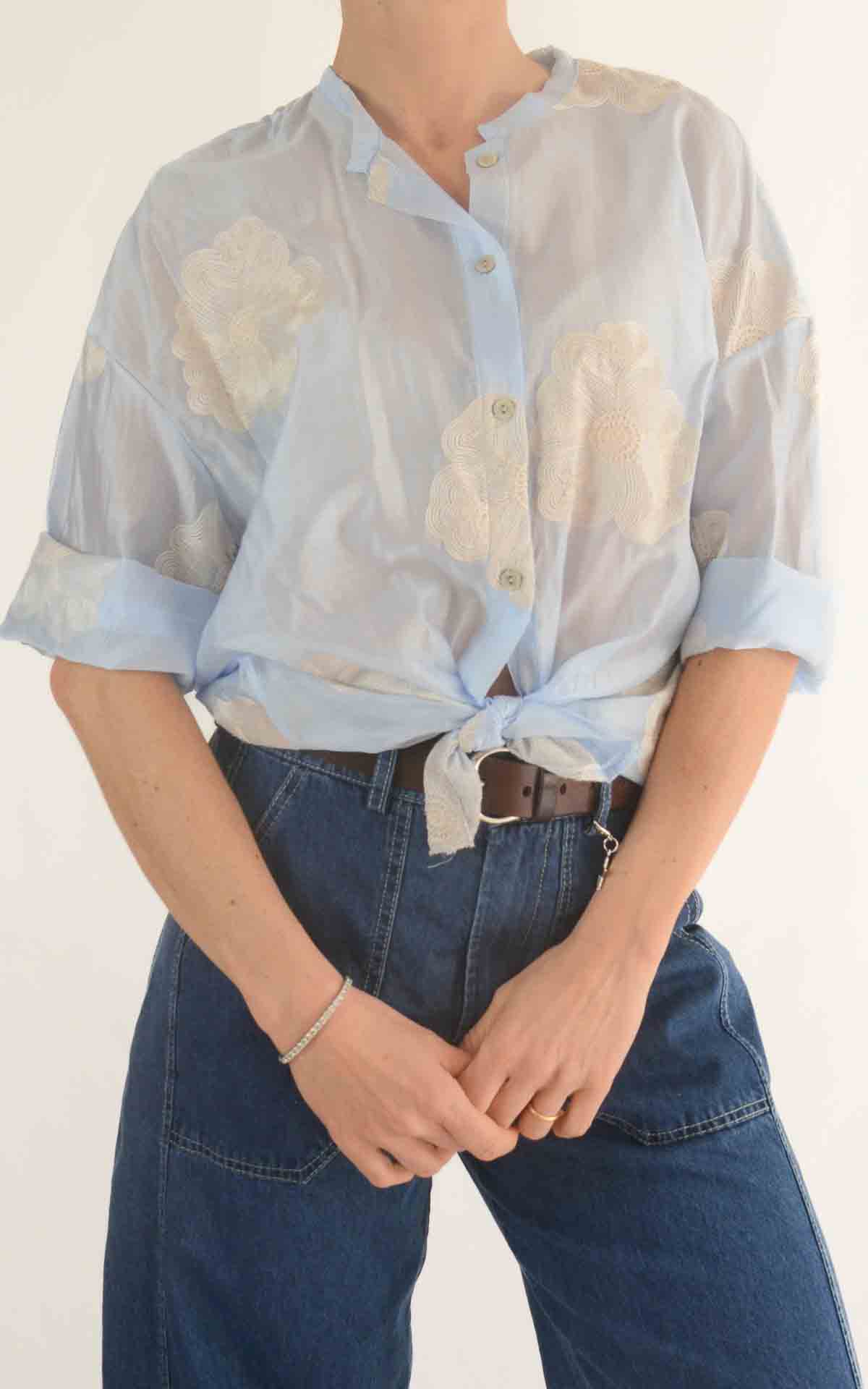 MINTH - Camicia morbida ricamo fiori - CELESTE