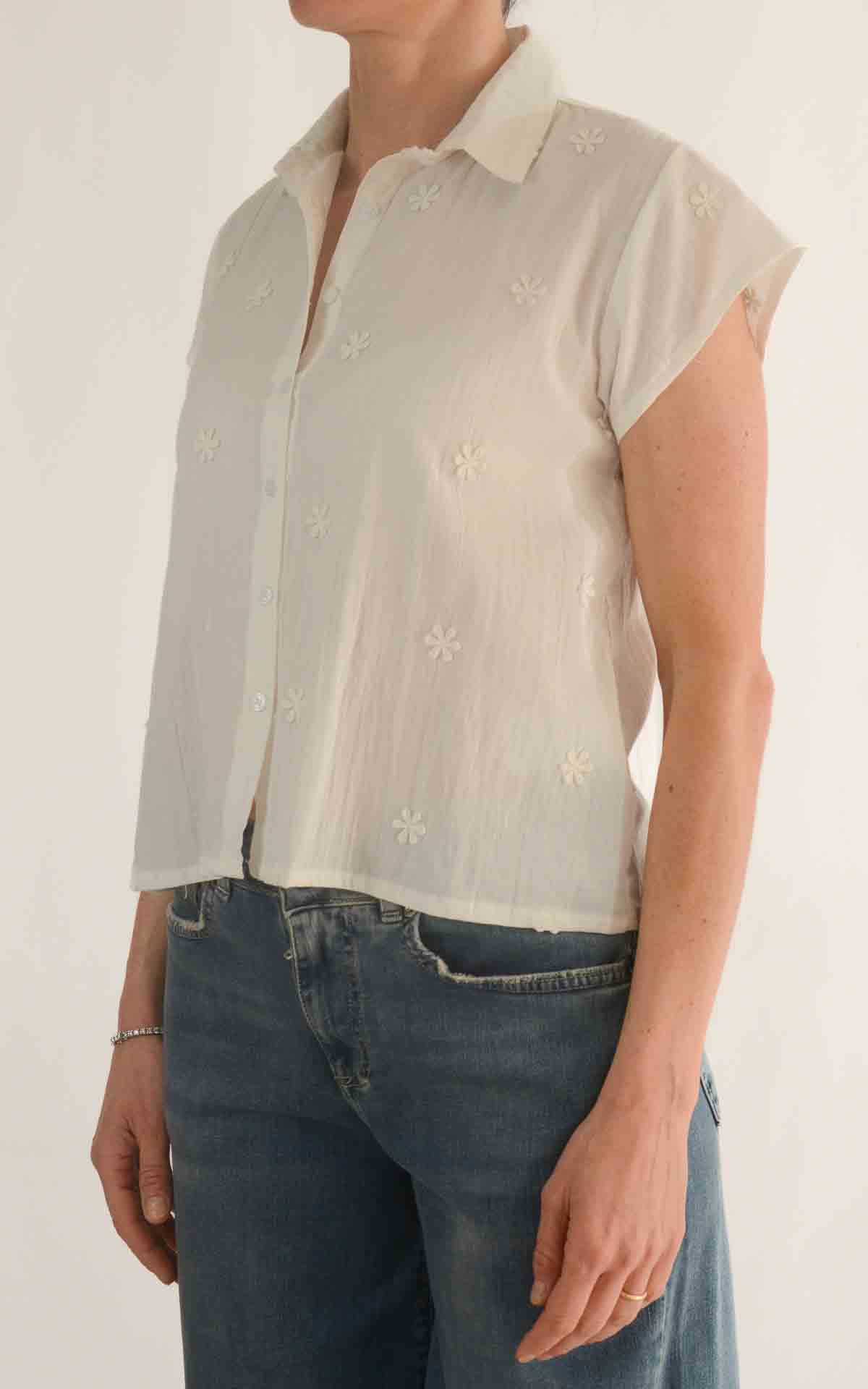 COMPAÑÍA FANTÁSTICA – Camicia fiori ricamati – PANNA