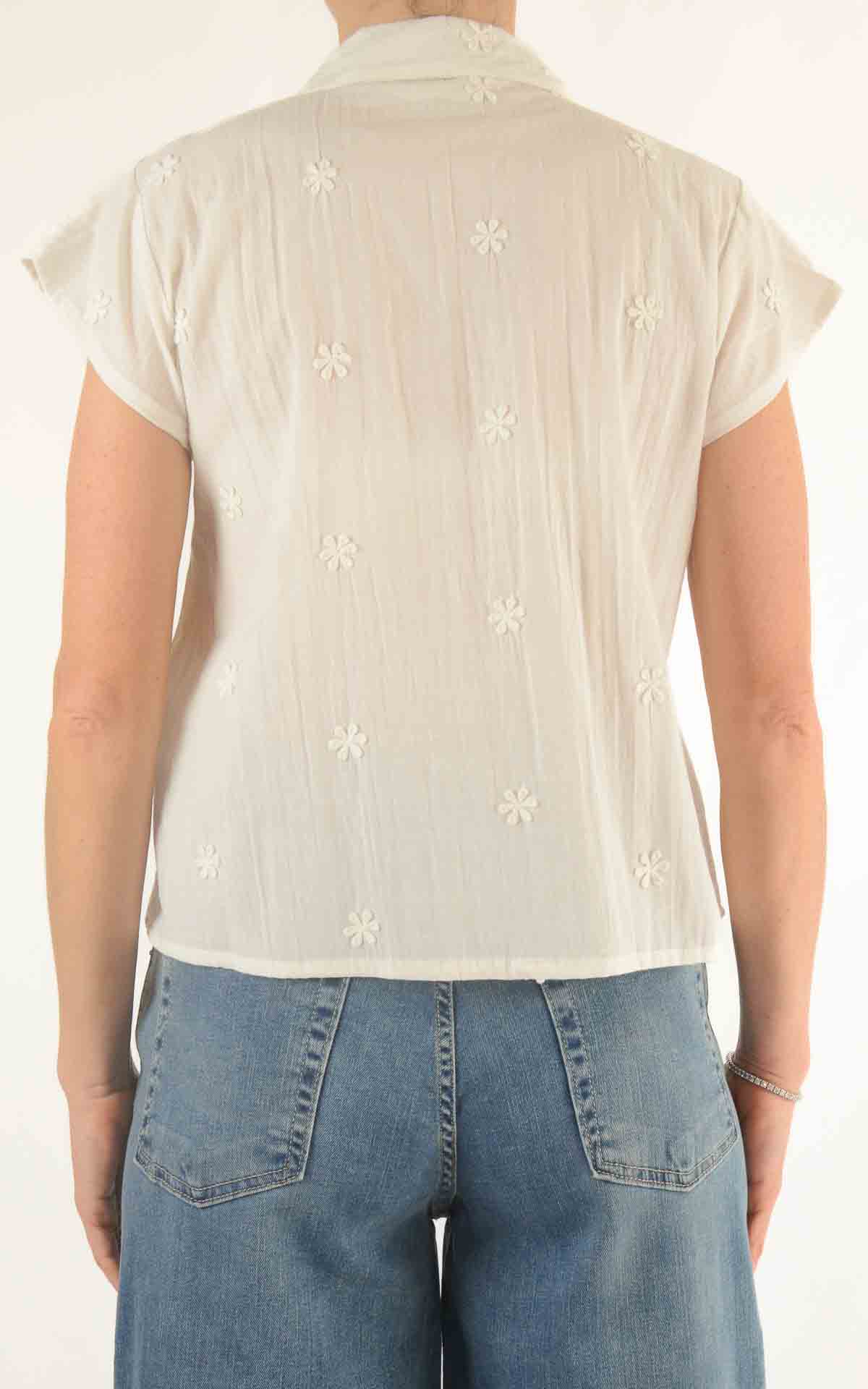 COMPAÑÍA FANTÁSTICA – Camicia fiori ricamati – PANNA